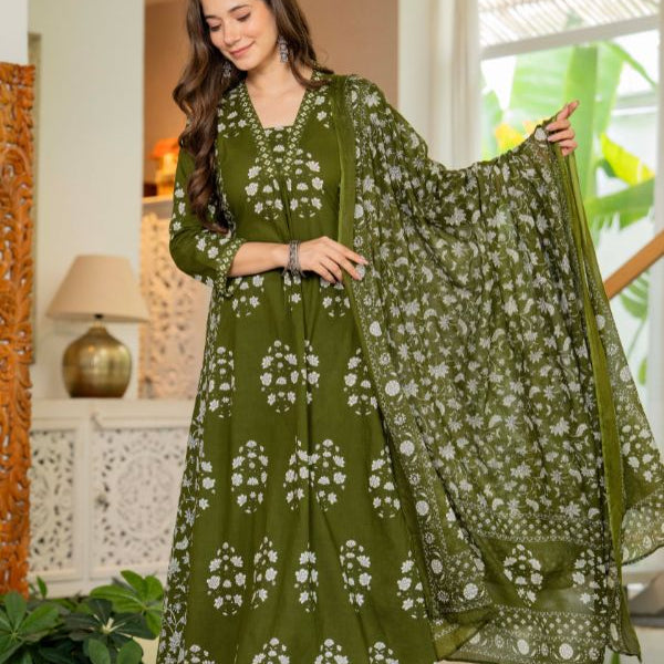 Floral Printed V-Neck Pure Cotton Anarkali Kurta With Trousers & Dupatta