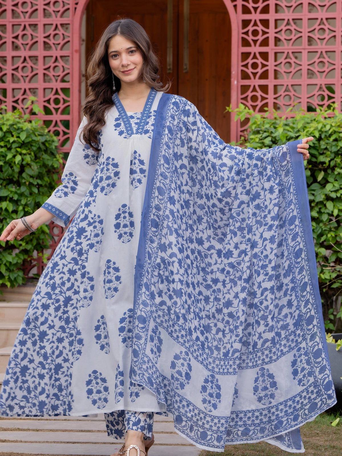 Floral Printed V-Neck Pure Cotton Anarkali Kurta With Trousers & Dupatta