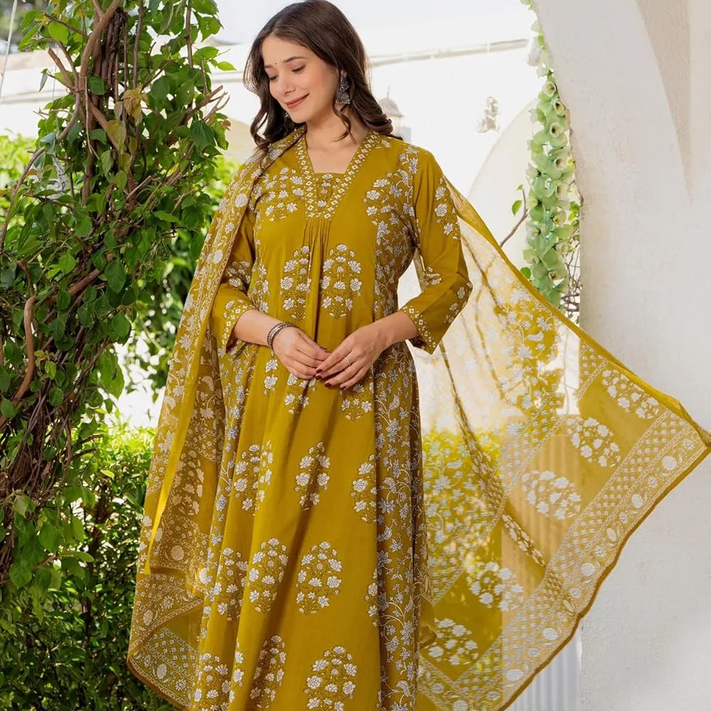 Floral Printed V-Neck Pure Cotton Anarkali Kurta With Trousers & Dupatta