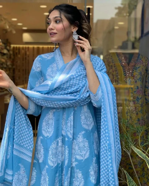 Women's Rayon Blend Anarkali Printed Kurta with Pant & Dupatta & Dupatta