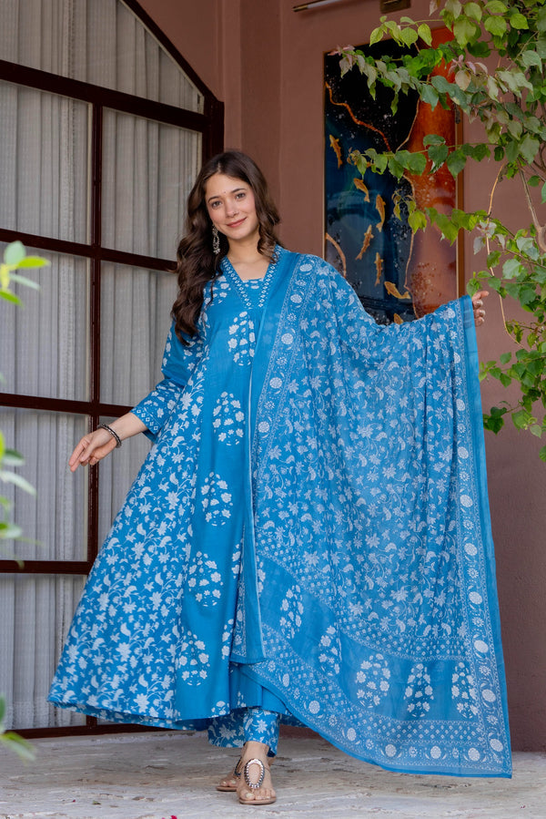 Floral Printed V-Neck Pure Cotton Anarkali Kurta With Trousers & Dupatta