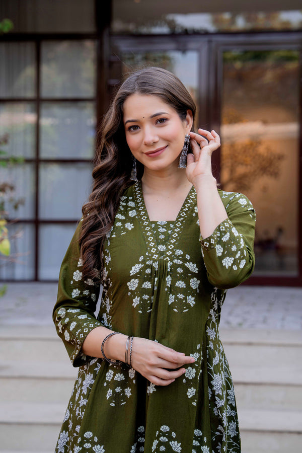 Women's Printed Pure Cotton Anarkali Kurta (Green)