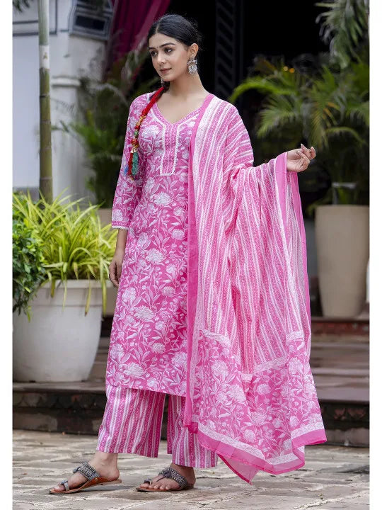 Floral Printed Thread Work Straight Kurta With Trousers & Dupatta